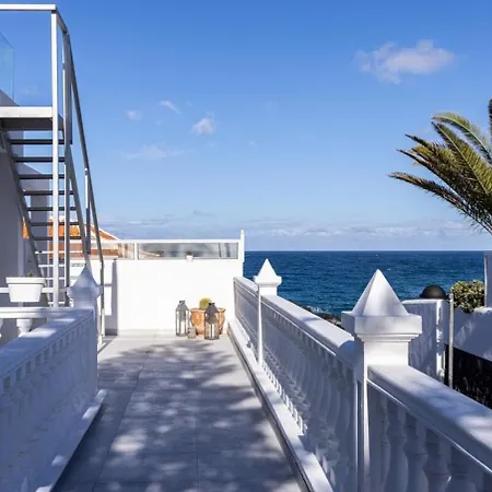 Villa A Luxurious On The Island Of Tenerife
