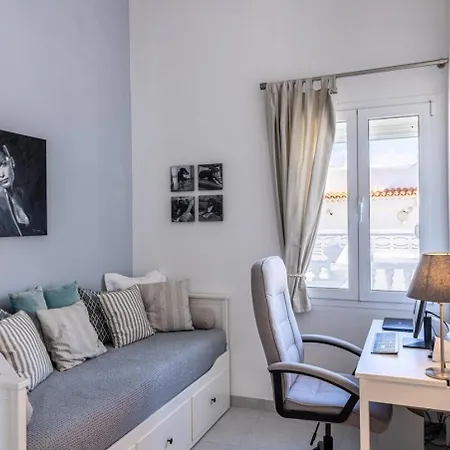 A Luxurious On The Island Of Tenerife Playa de San Juan (Tenerife)